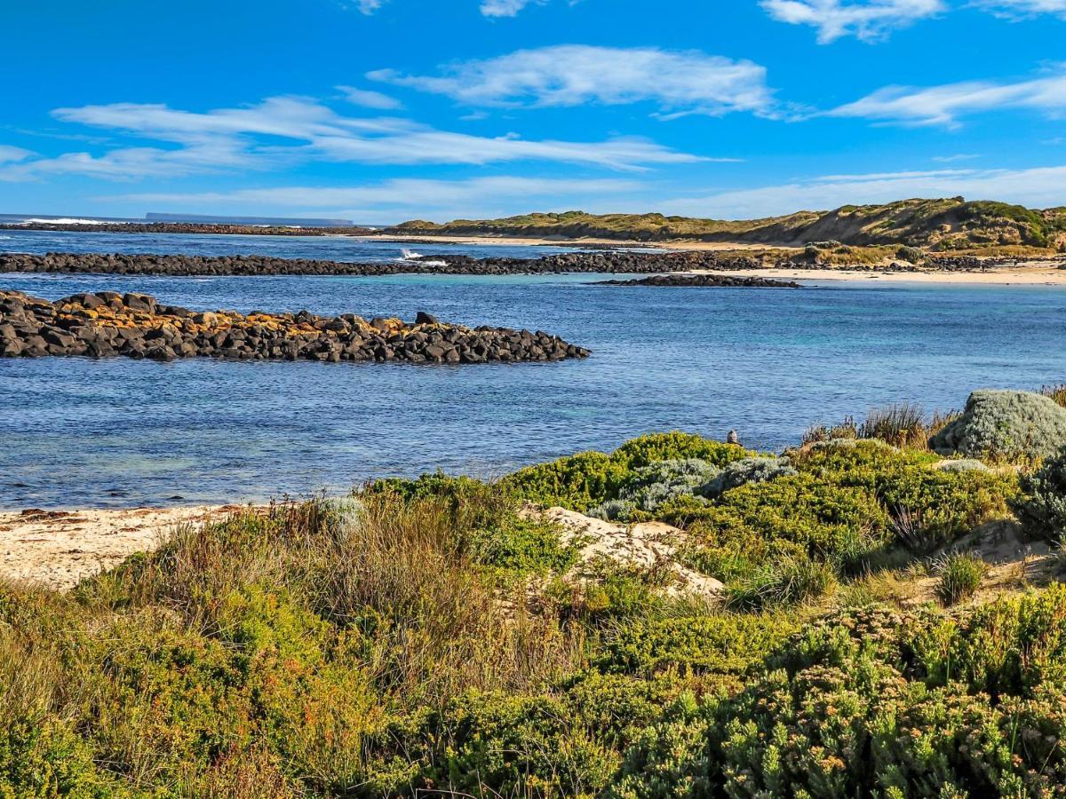 Hearns Beachside Villa 7 Port Fairy Exterior photo